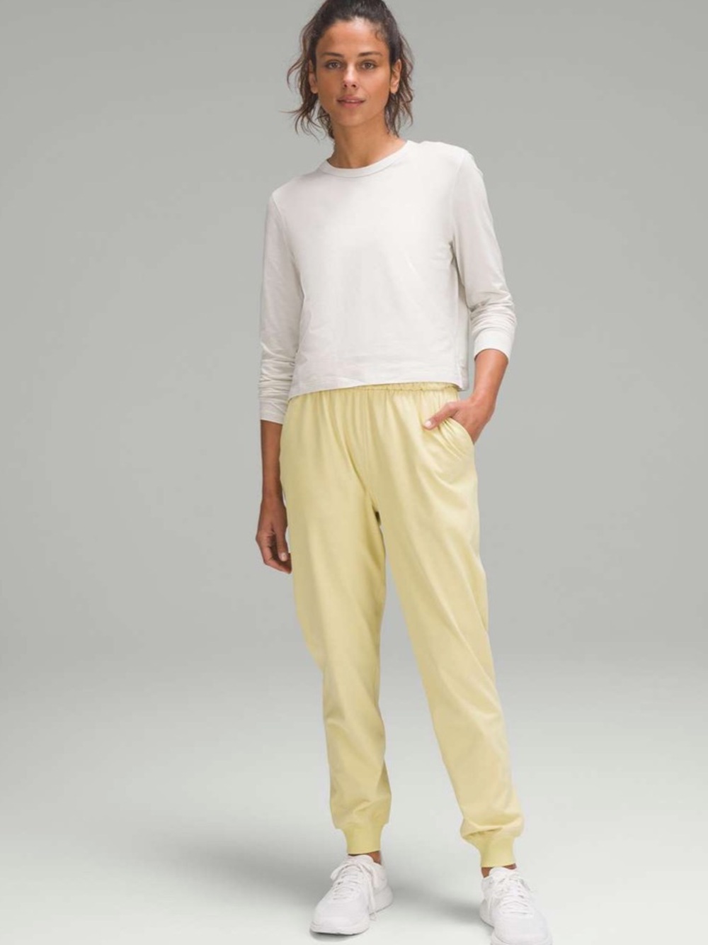 lululemon🍋Classic Fir Cotton Blend Long-Sleeve Crew - Bone Size 12 NWT - Picture 3 of 9